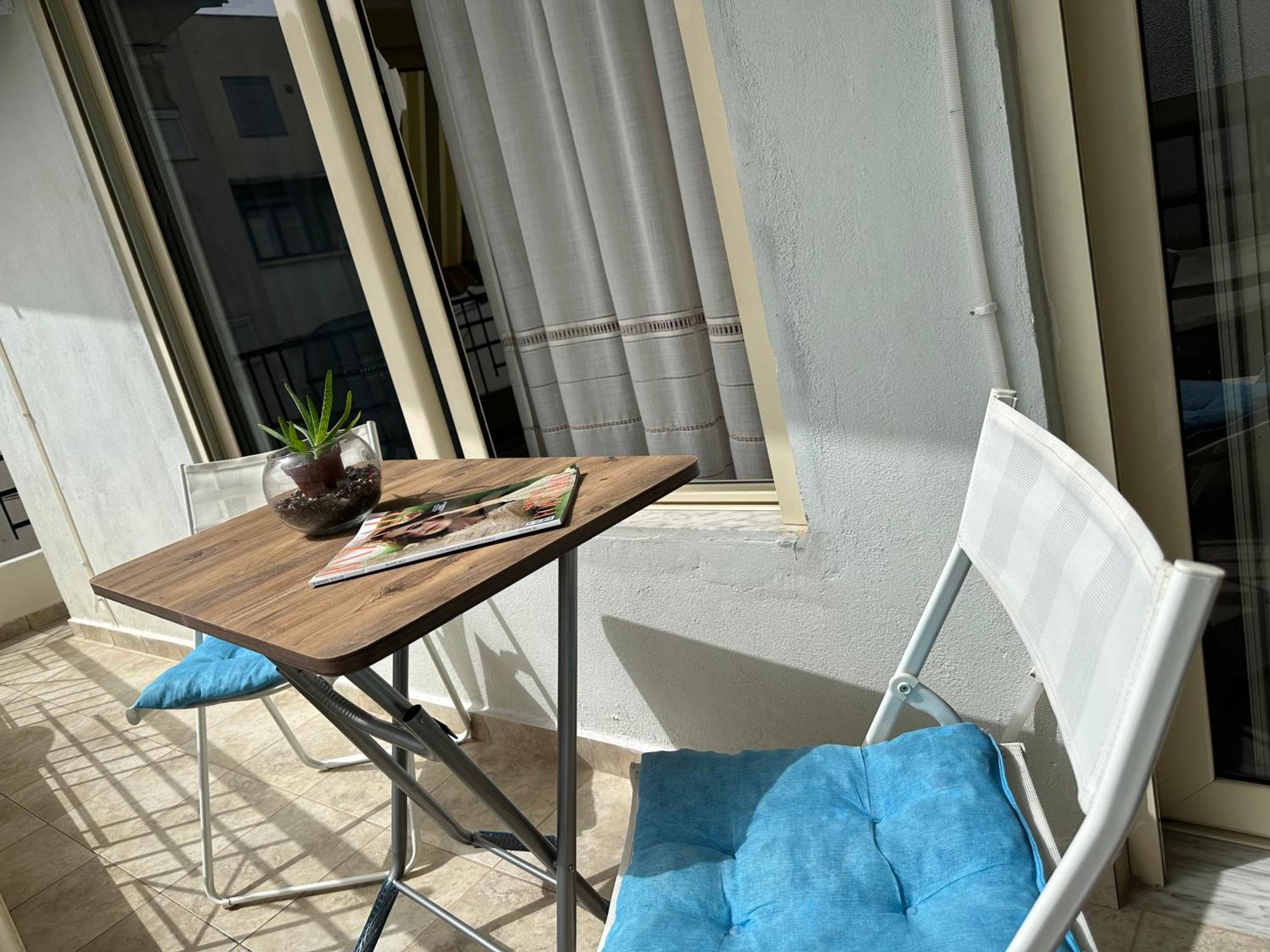 Kristi Apartment 2 Min To Sea Netflix & Espresso Station Sarandë 외부 사진