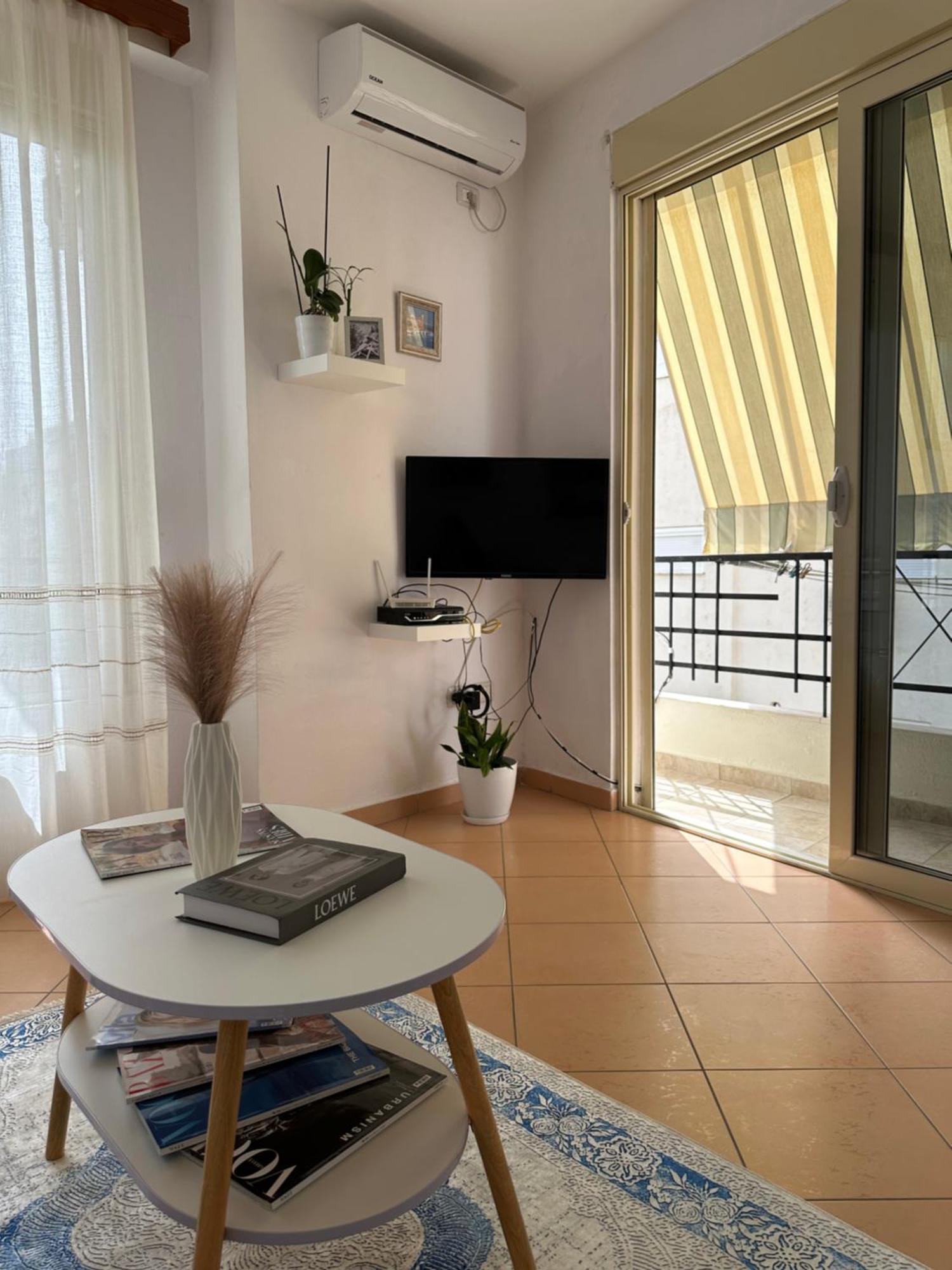 Kristi Apartment 2 Min To Sea Netflix & Espresso Station Sarandë 외부 사진