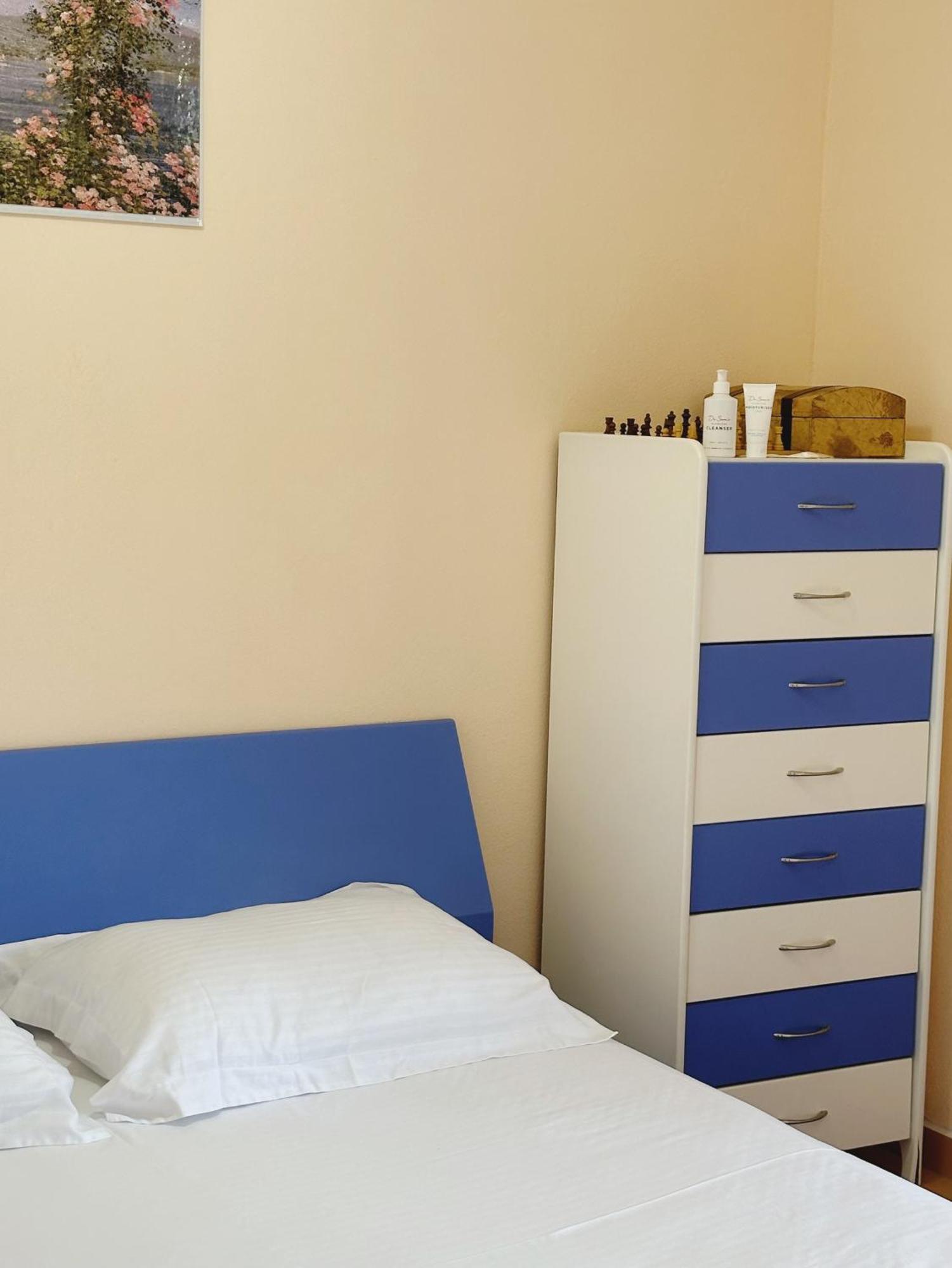 Kristi Apartment 2 Min To Sea Netflix & Espresso Station Sarandë 외부 사진